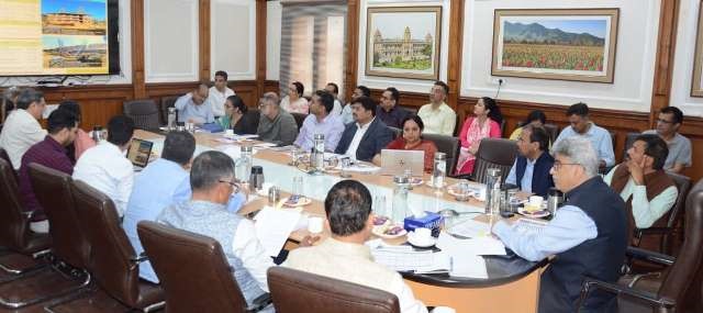  CS takes stock of migrant rehabilitation measures