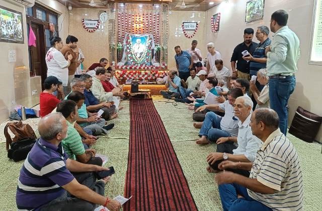Panun Kashmir holds preparatory meeting for International Refugee Day observance