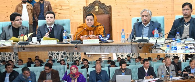 Sakeena Masood visits Kulgam, reviews district’s development landscape