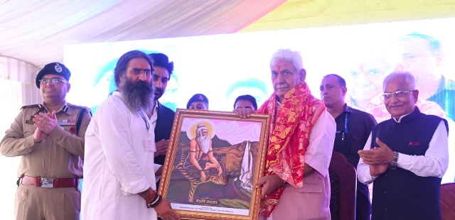 Lieutenant Governor Joins Mahayajna Dharma Sammelan in Baramulla