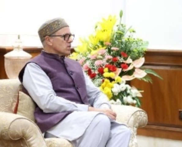   CM Omar Abdullah extends greetings on Mela Kheer Bhawani, prays for peace and prosperity