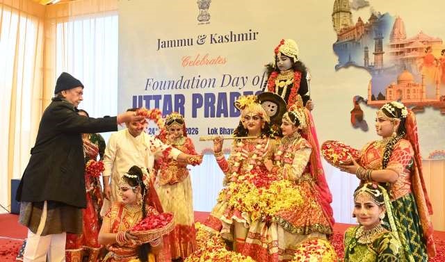 Lieutenant Governor attends Uttar Pradesh Foundation Day festivities at Lok Bhavan