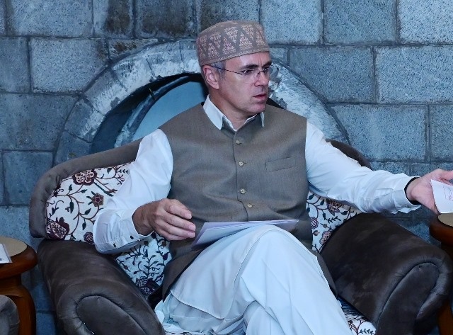  CM Omar Abdullah thanks Government of India for suspending Srinagar Airport runway closure