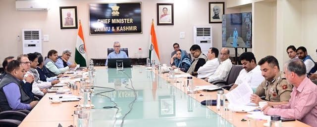 CM Omar Abdullah reviews pace of flood relief, rehabilitation 